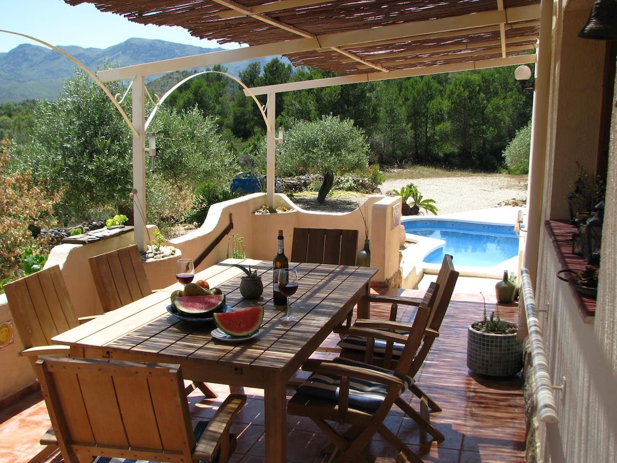 Casa Peregil -带泳池的农舍，最多可入住6人