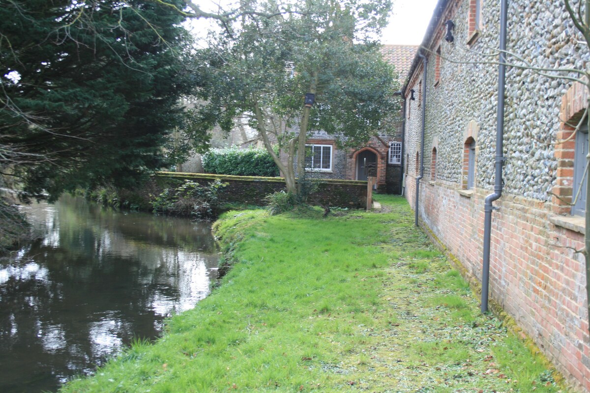 Oast Barn, Letheringsett