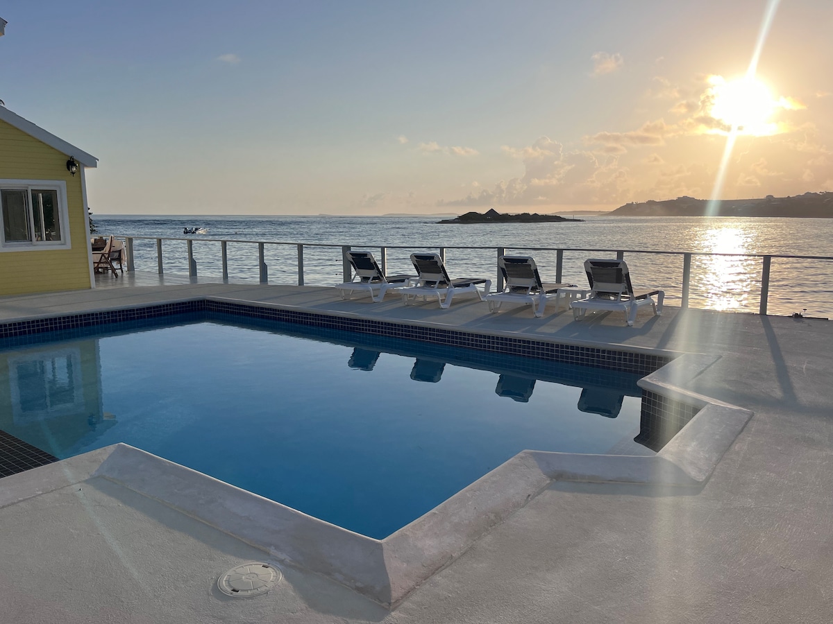 Oceanfront Villa With Pool Jacuzzi Near Shoal Bay