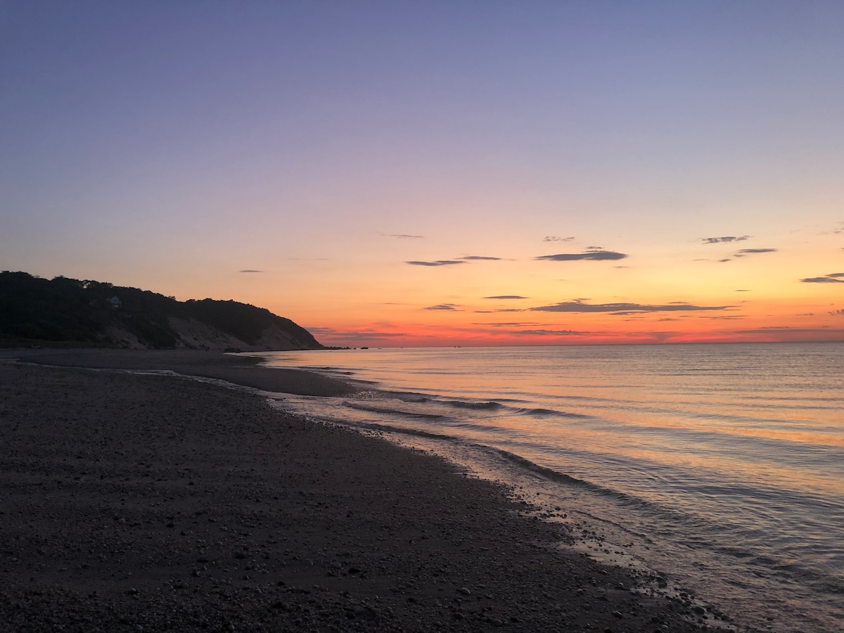 Summer Retreat at the beach , enjoy Wine Country