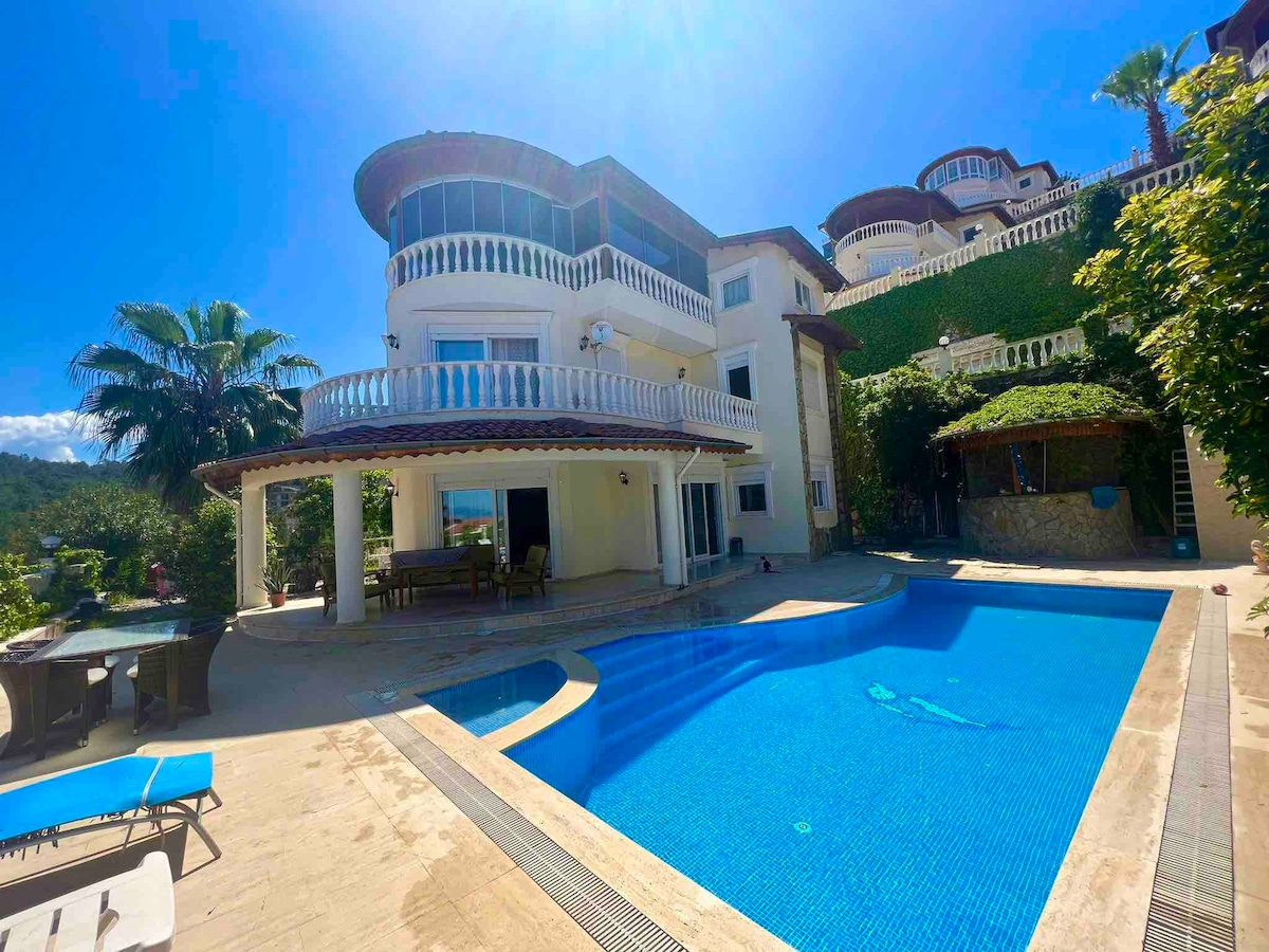 Villa Majestik; Alanya'da Muhteşem Villa