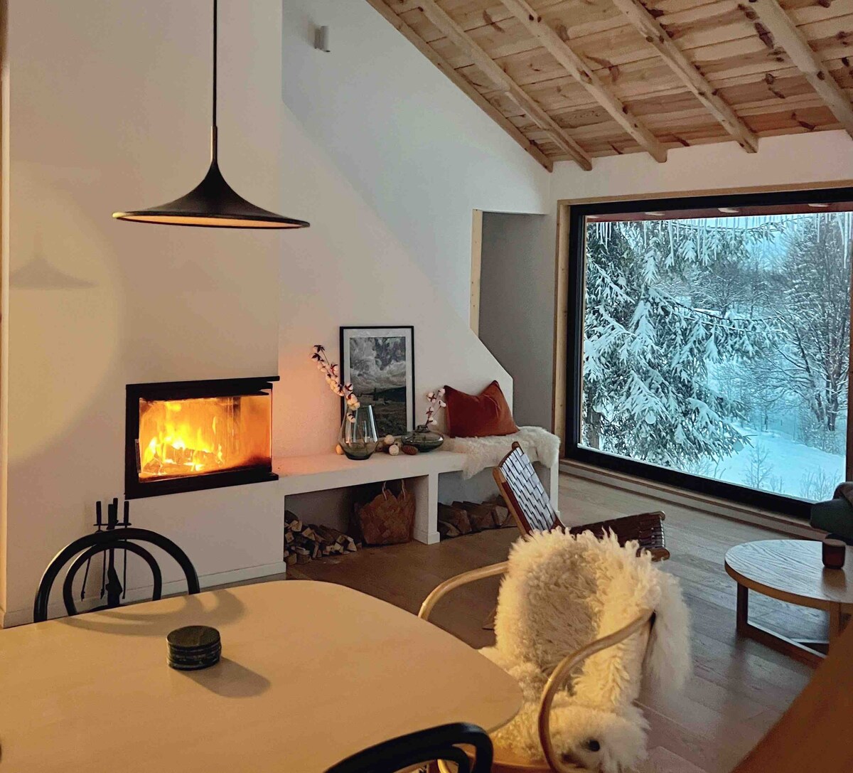 Forestia -带壁炉和桑拿房的现代小木屋