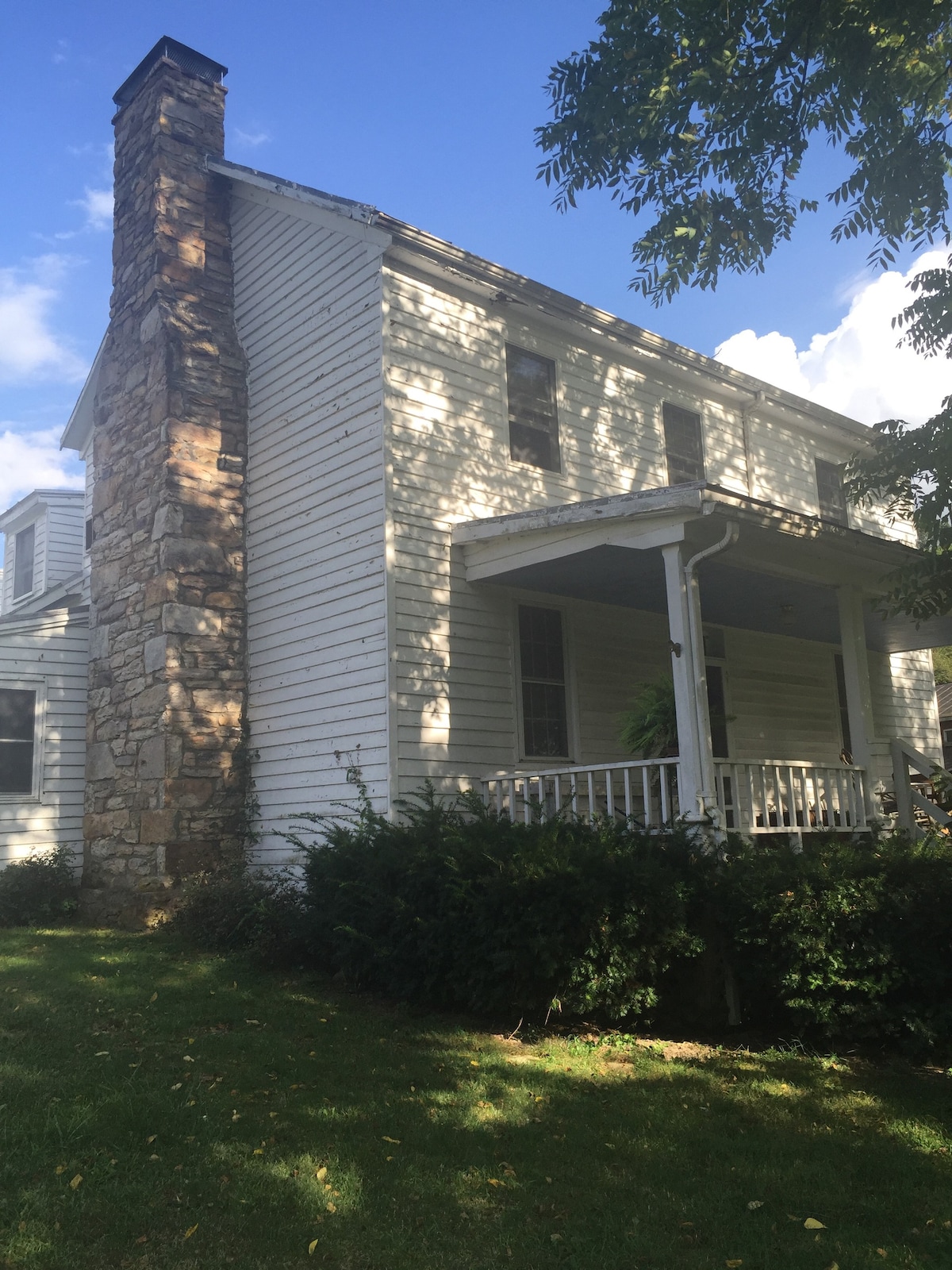 Historic Valley Creekside Farm 2