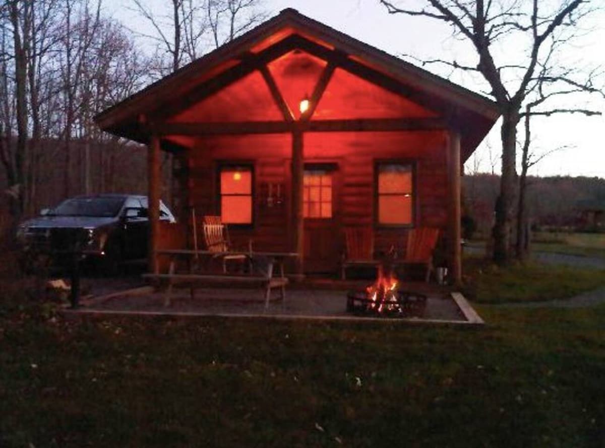 整个露营地设有3间小木屋