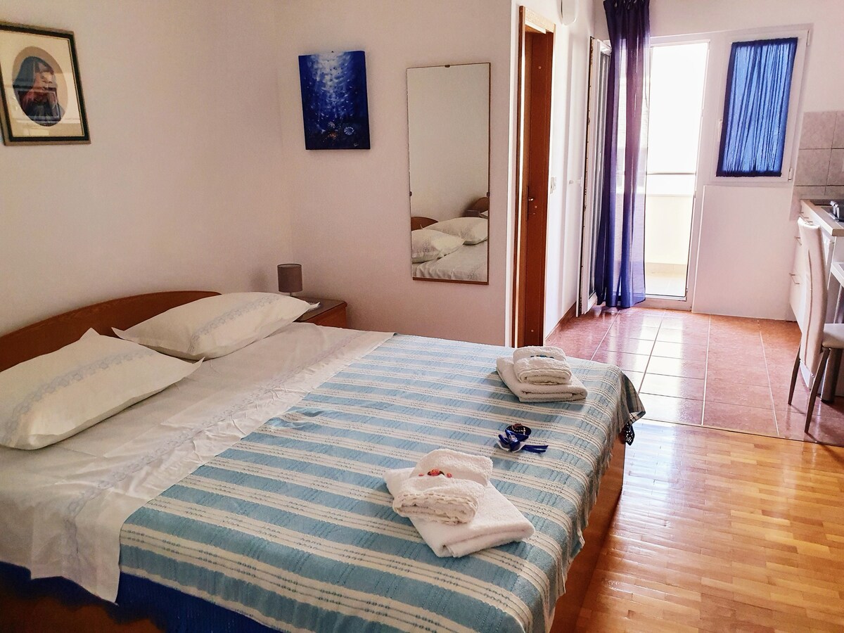 VILLA ANTONIA - STUDIO APARTMENT 2