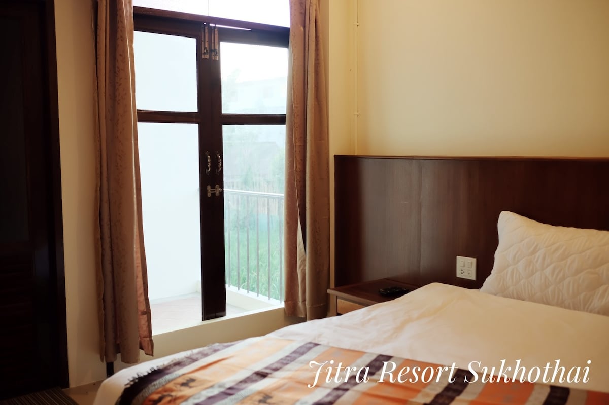 Jitra Resort Sukhothai ，高级双人客房