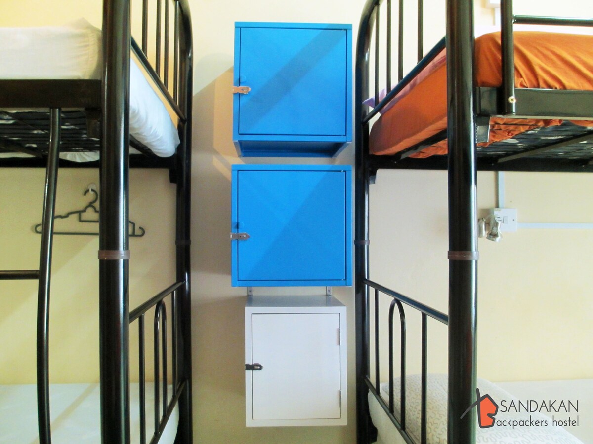 女生宿舍床位1和2 - Sandakan背包客宿舍
