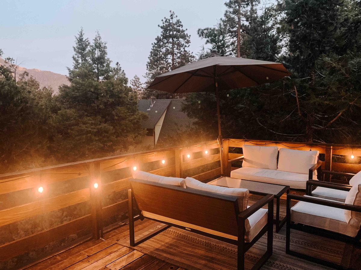 Idyllwild Cozy Lakeview Lodge