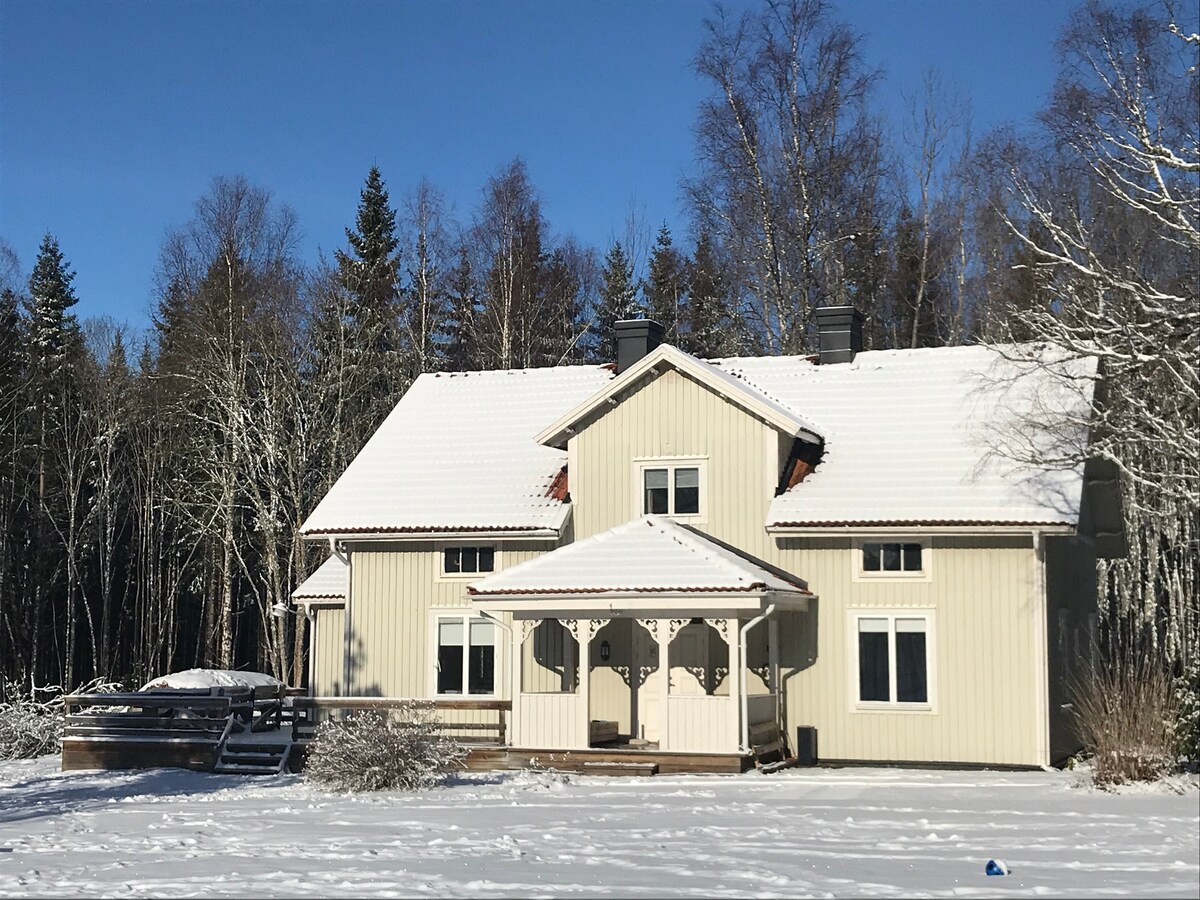 Traditioneel Zweeds vakantiehuis