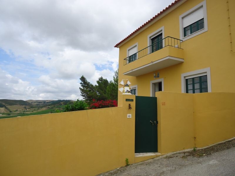 Mountain House upon Lisbon