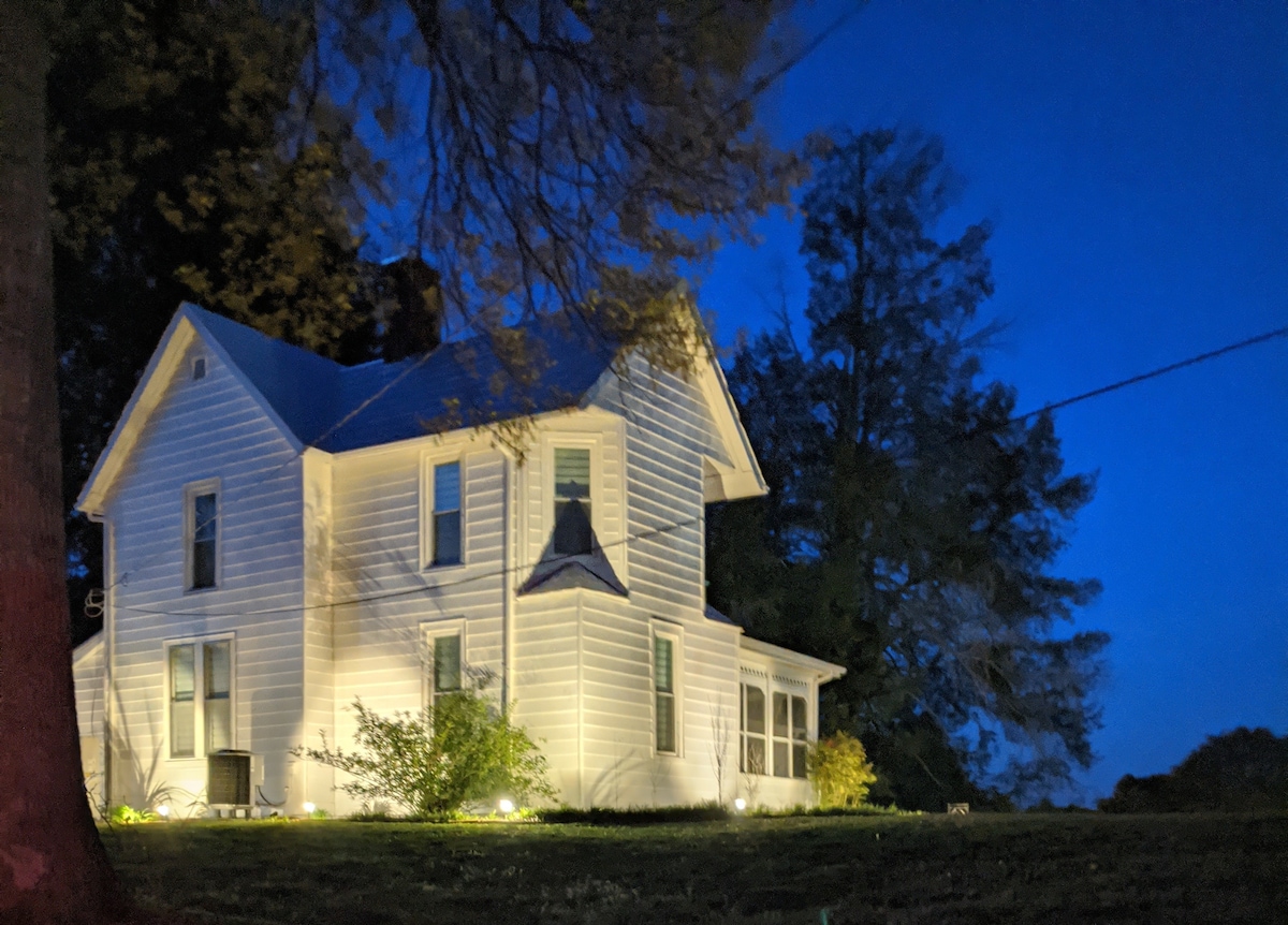 Wolfe-Gilbert House 1890 Victorian & Farm