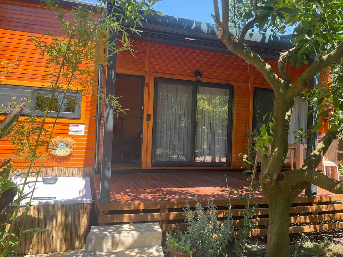 Çıralıda denize yakın ağaç ev tiny house jakuzili