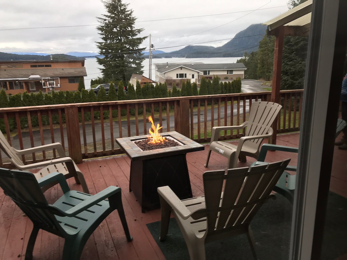 Primo Views Auke Bay + 1/2 off Whale Watching