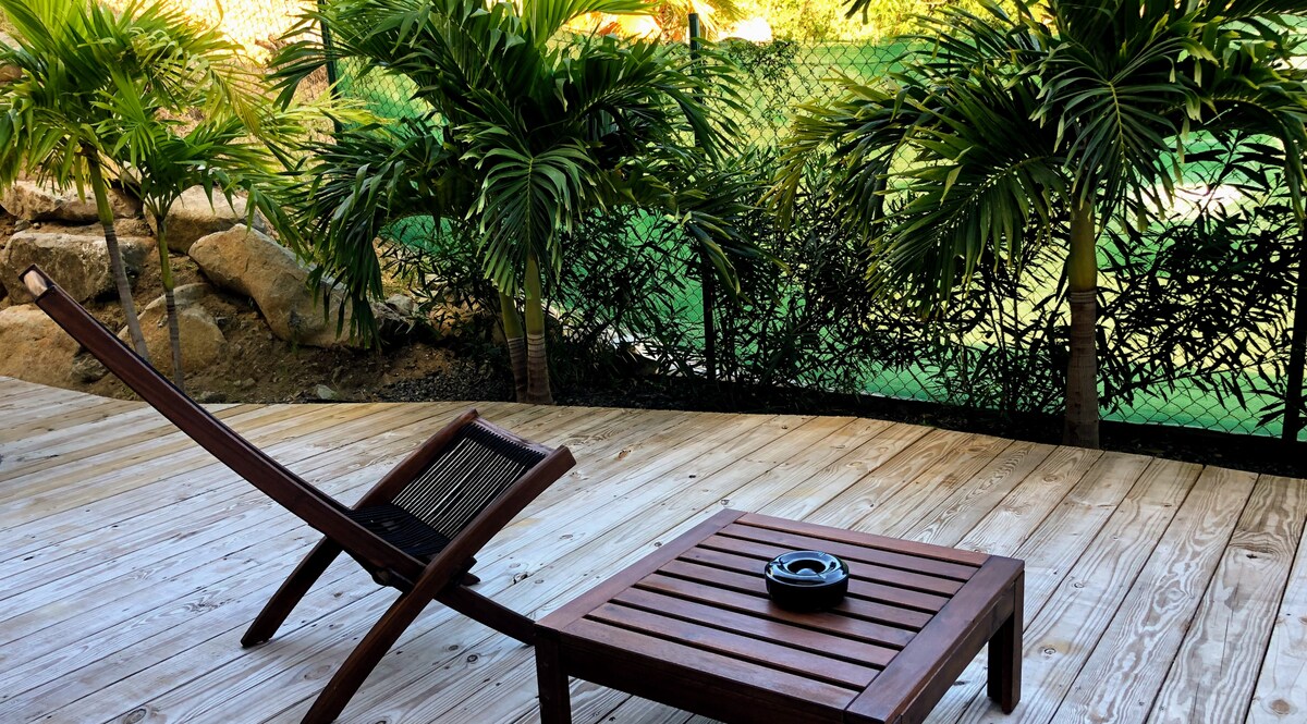 "Villa Jwi Lavi" Boutique Hotel - Terrace Garden Suite with Breakfast included