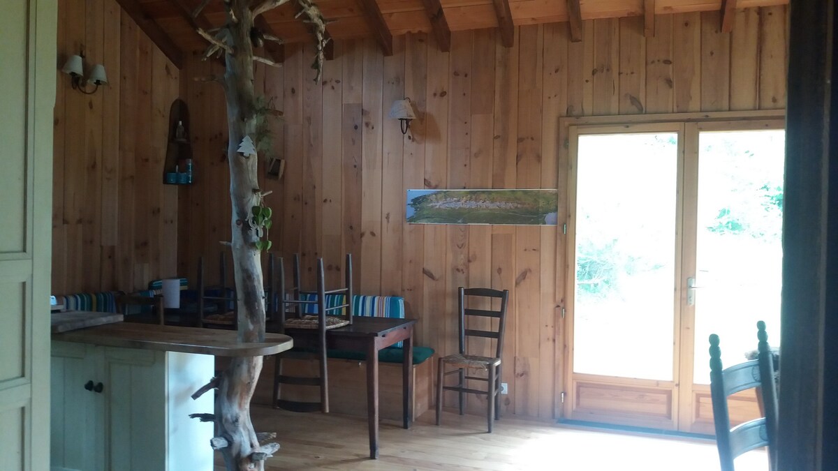 多尼赞比利牛斯的木质度假木屋