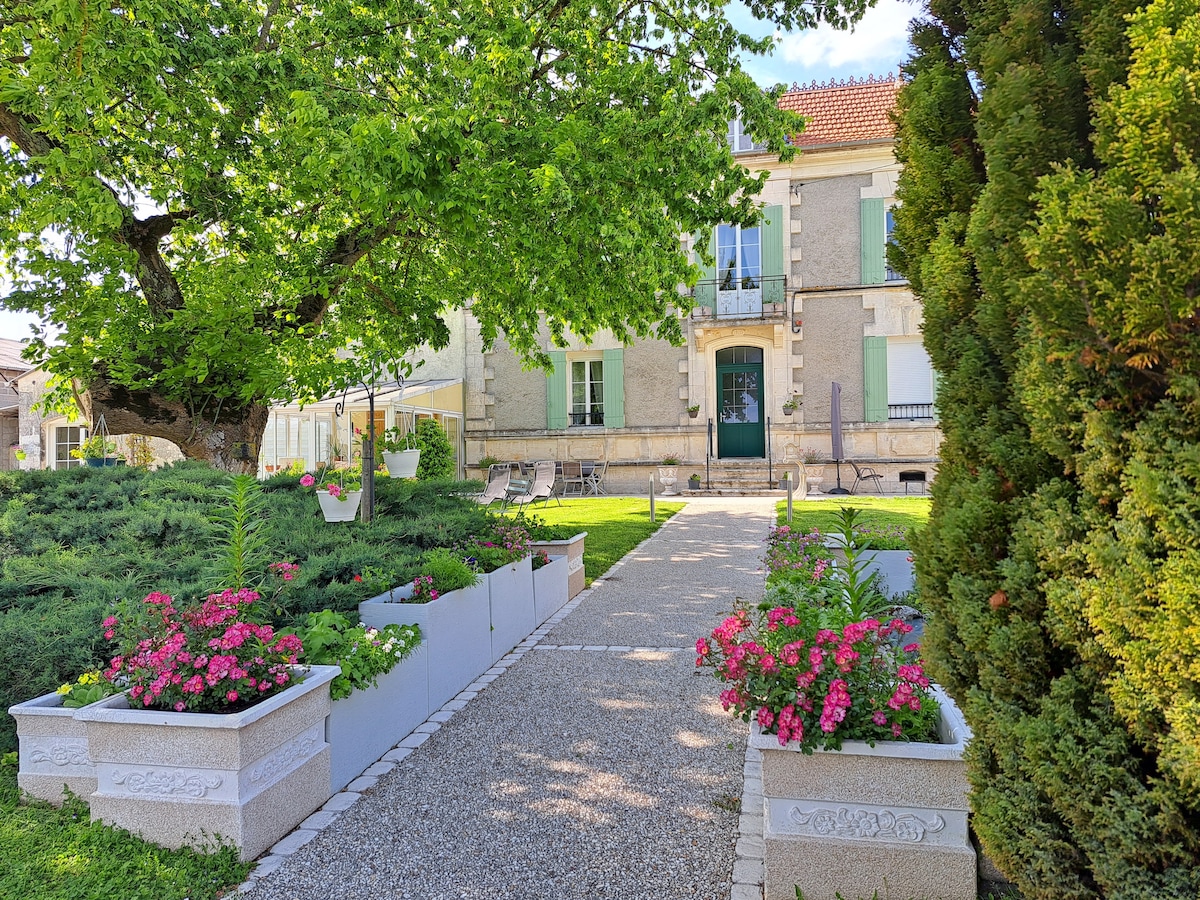 "Erable" 3* Duplex atypique au cœur du vignoble.