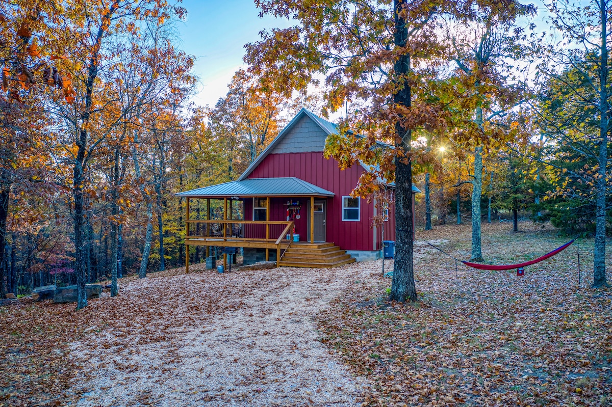 Hikers paradise with cell phone reception & Wi-Fi