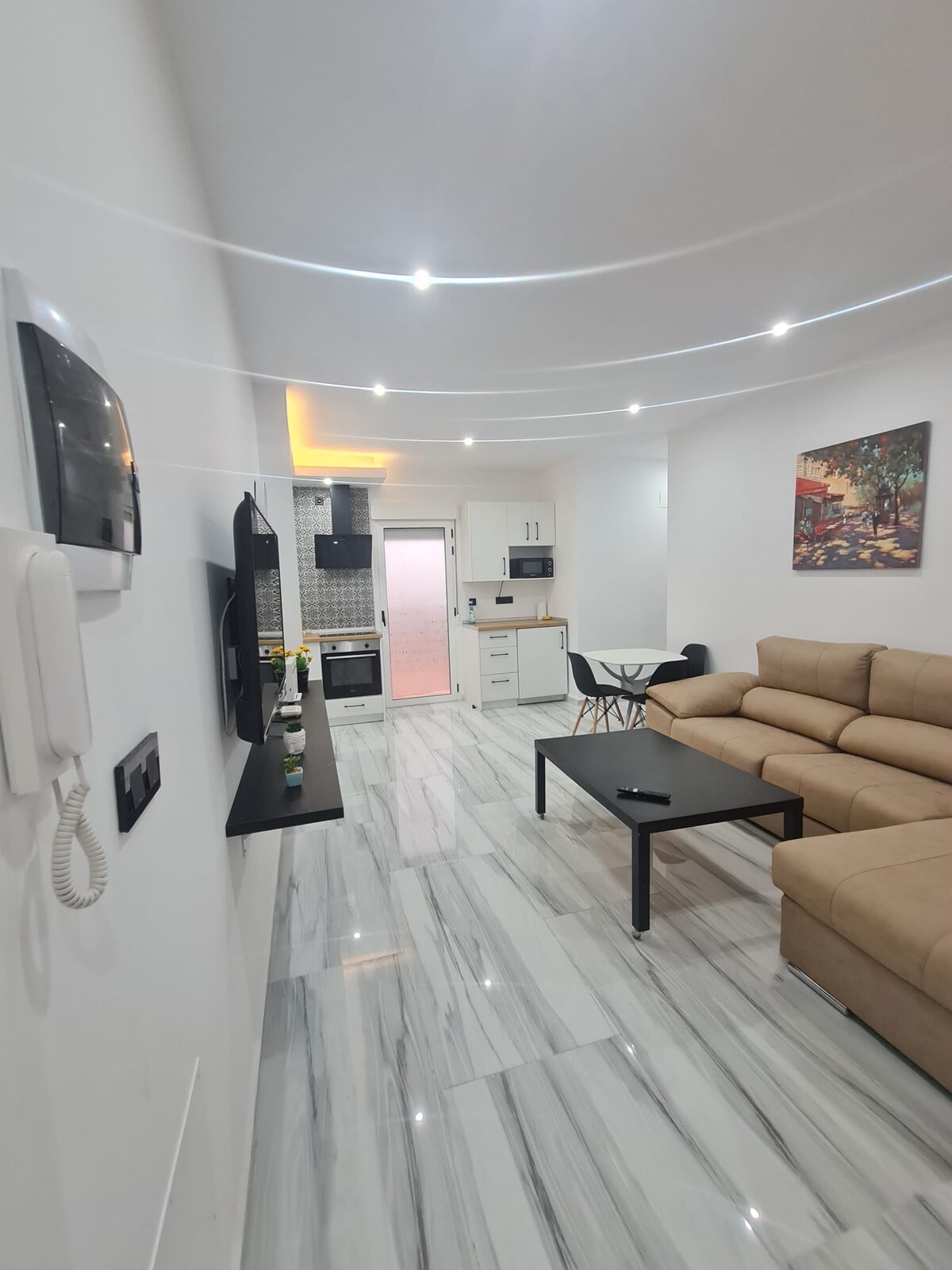 Centro ciudad Ceuta, apartamento 3 dormitorios