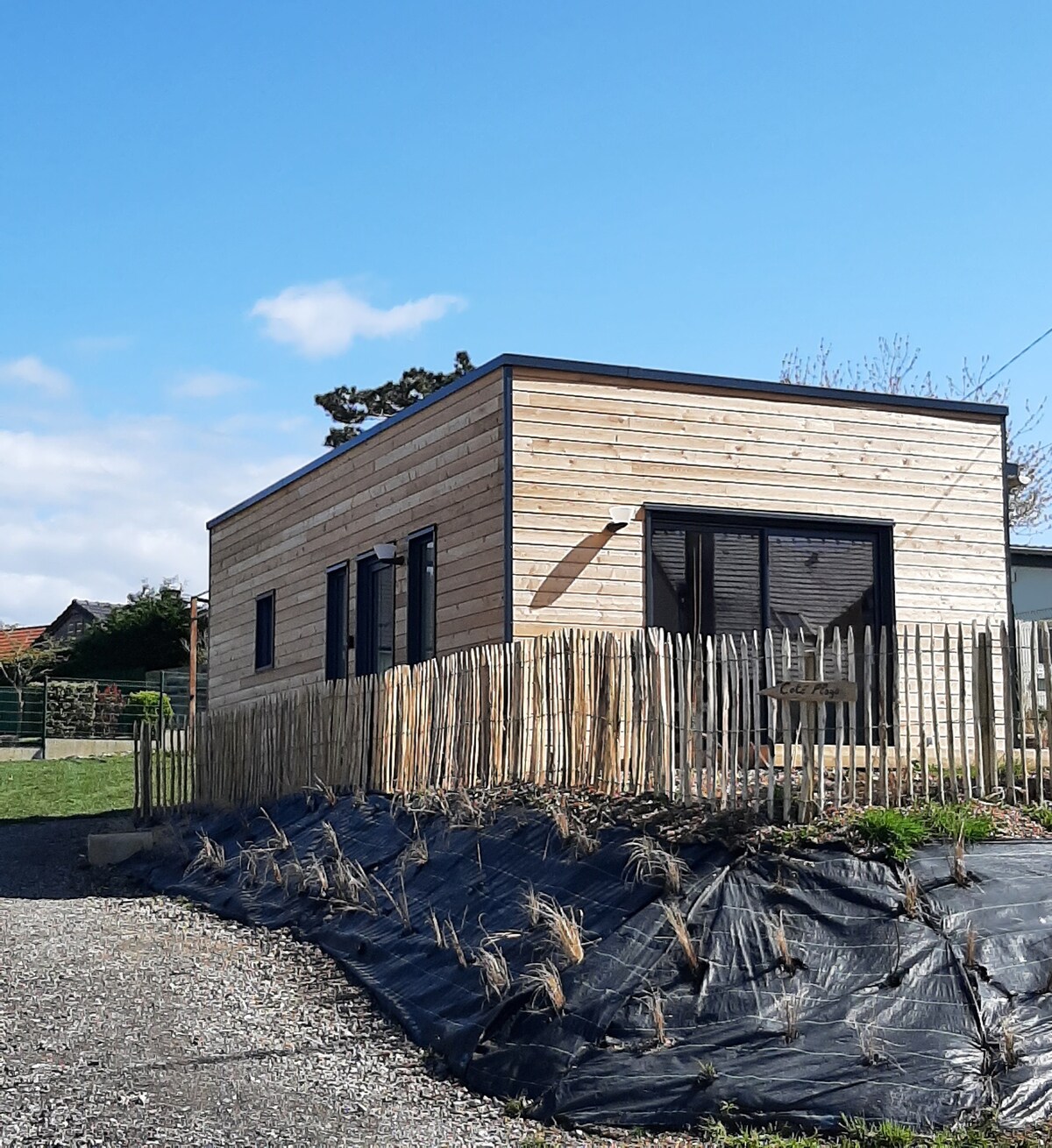 私人区域的小屋，可停车，可欣赏海景