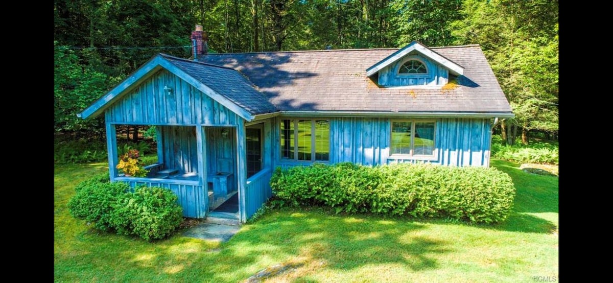 Cottage near Bethel Woods