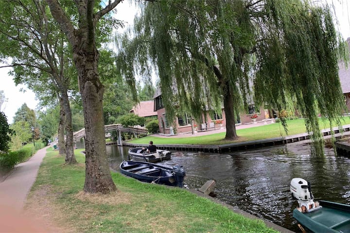 羊角村(Giethoorn)的民宿