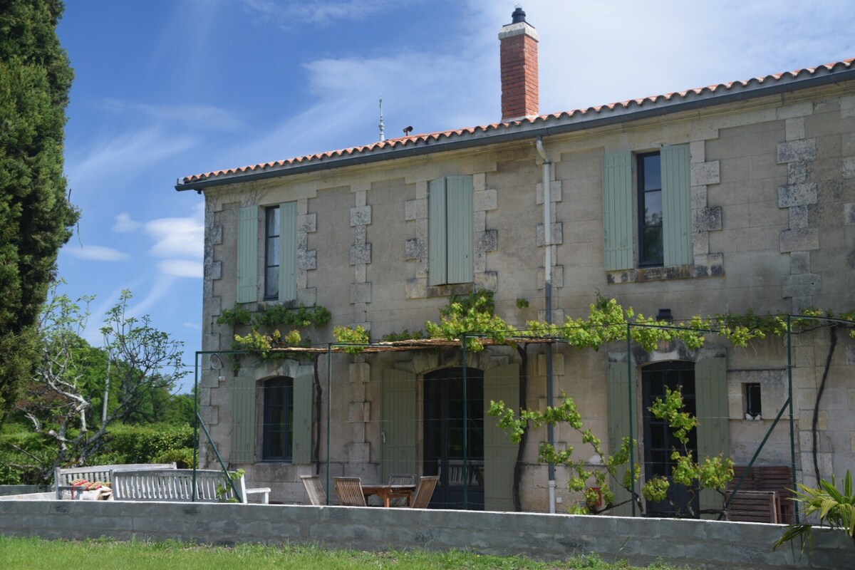 Chambres d'hôtes, La Roche Chalais, Dordogne