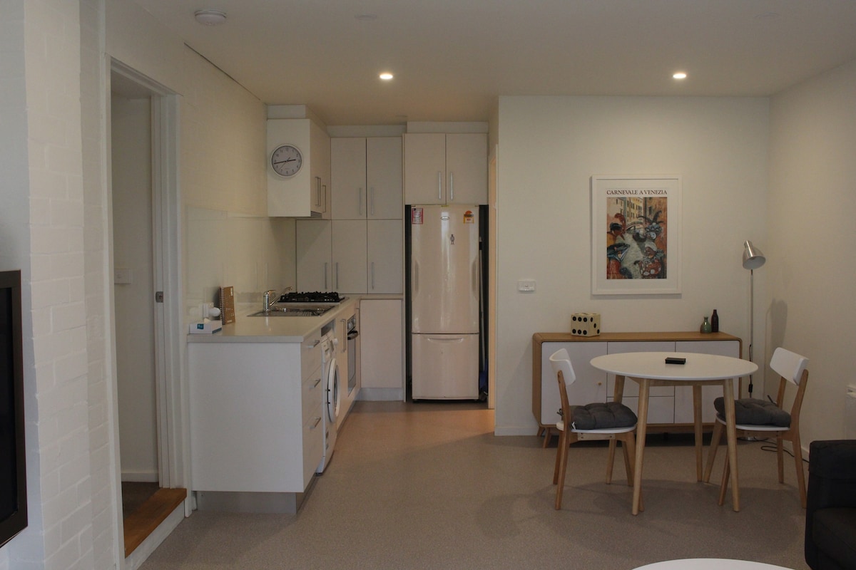 Point Lonsdale 1 Bedroom Apartment