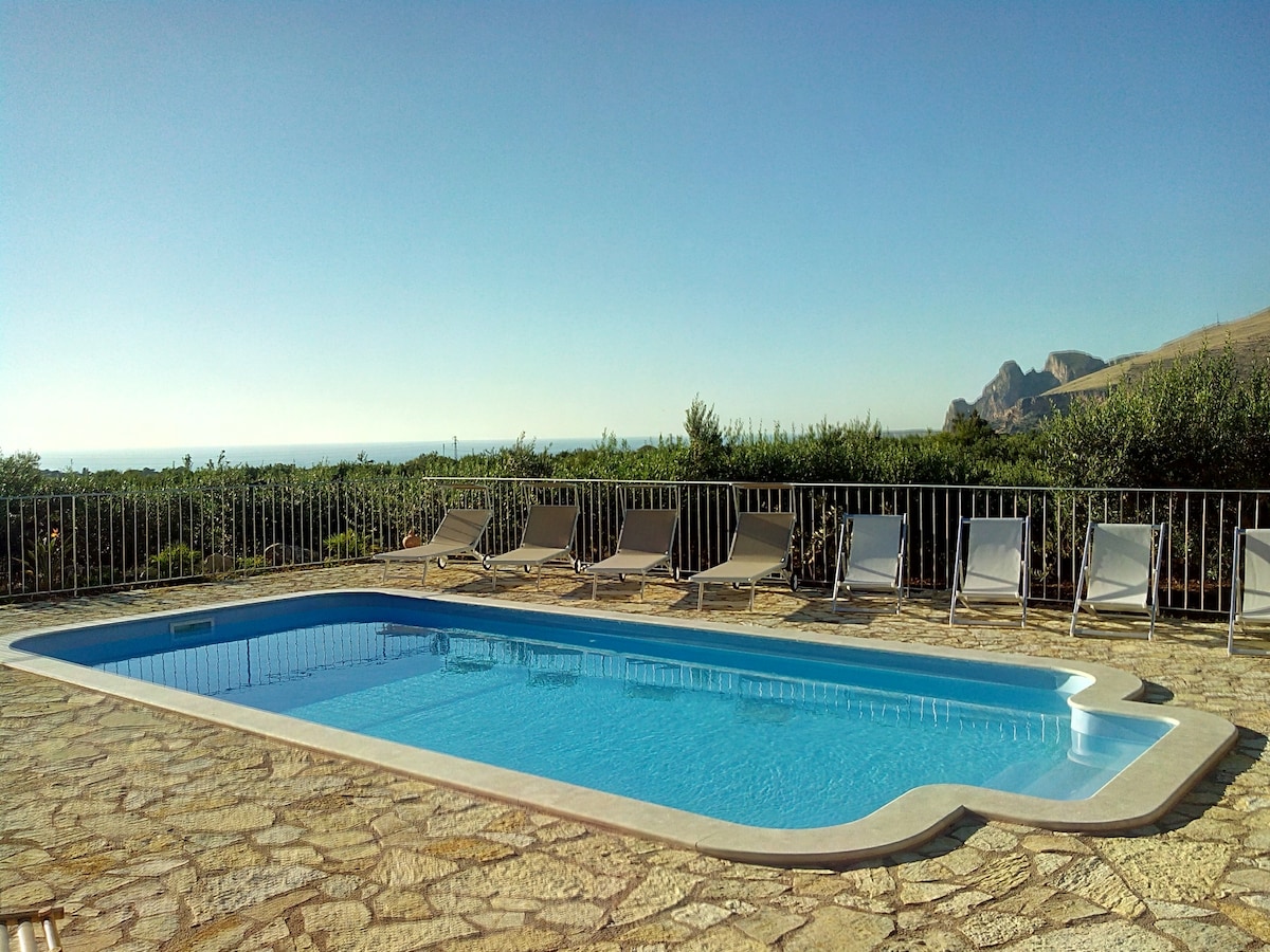 Baglio Poma, Castelluzzo, 4 posti letto, piscina