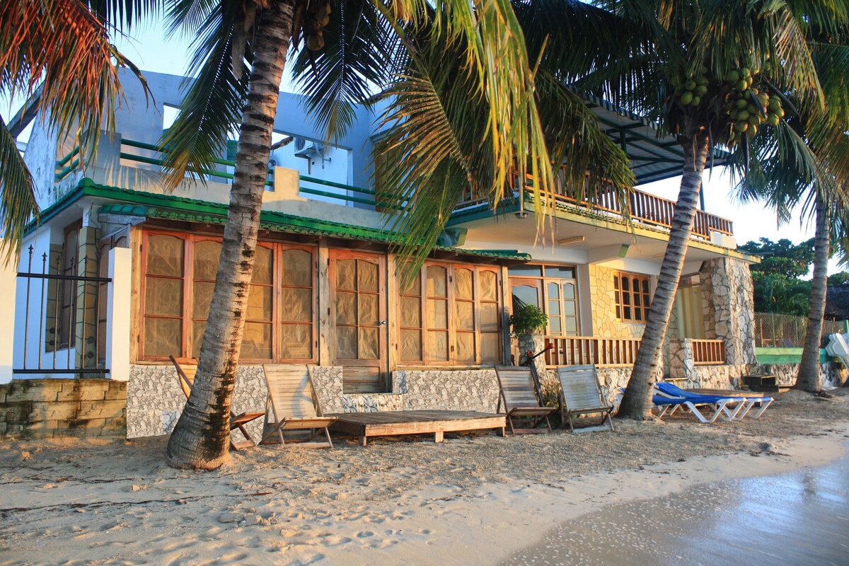 Hospedaje El Caribeño Habitación Frente al Mar