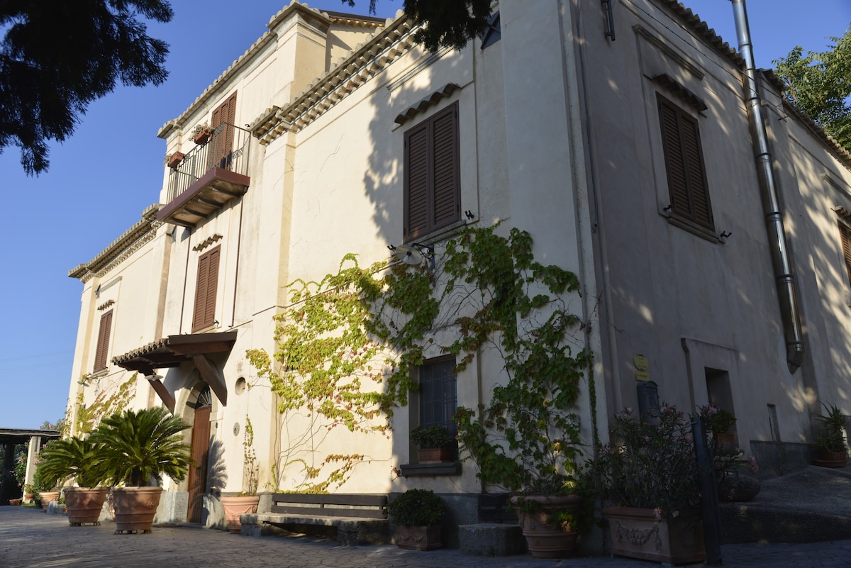 la casa di nonna emilia, campagna e mare