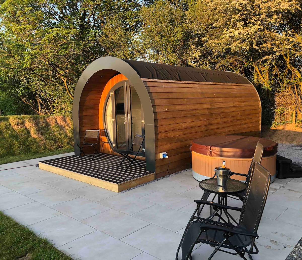 Starlight Pod in Pembrokeshire