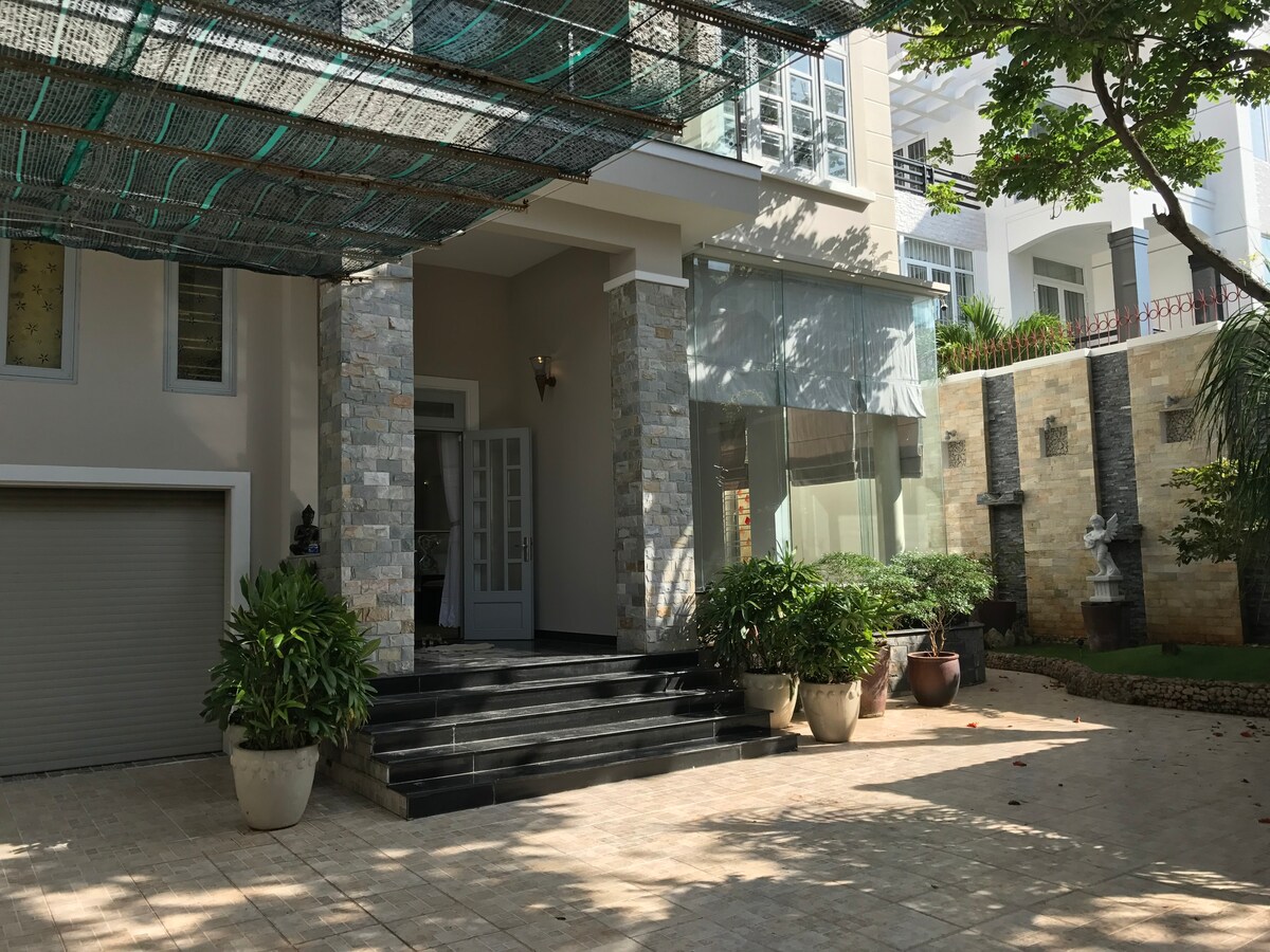 Luxury Villa for rental at Vungtau, Vietnam