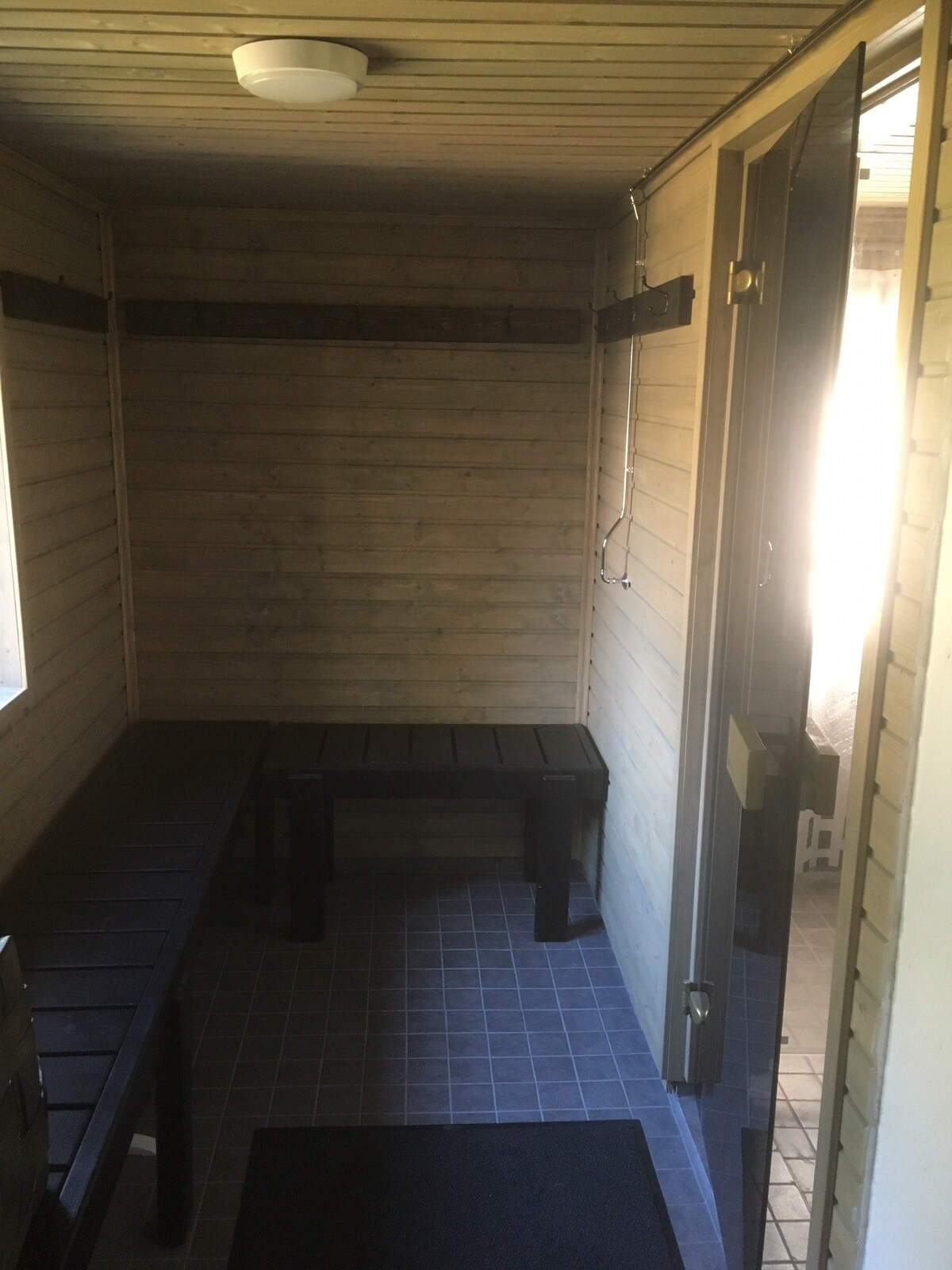 Vanha navetta sauna/kokous/juhla/majoitustila