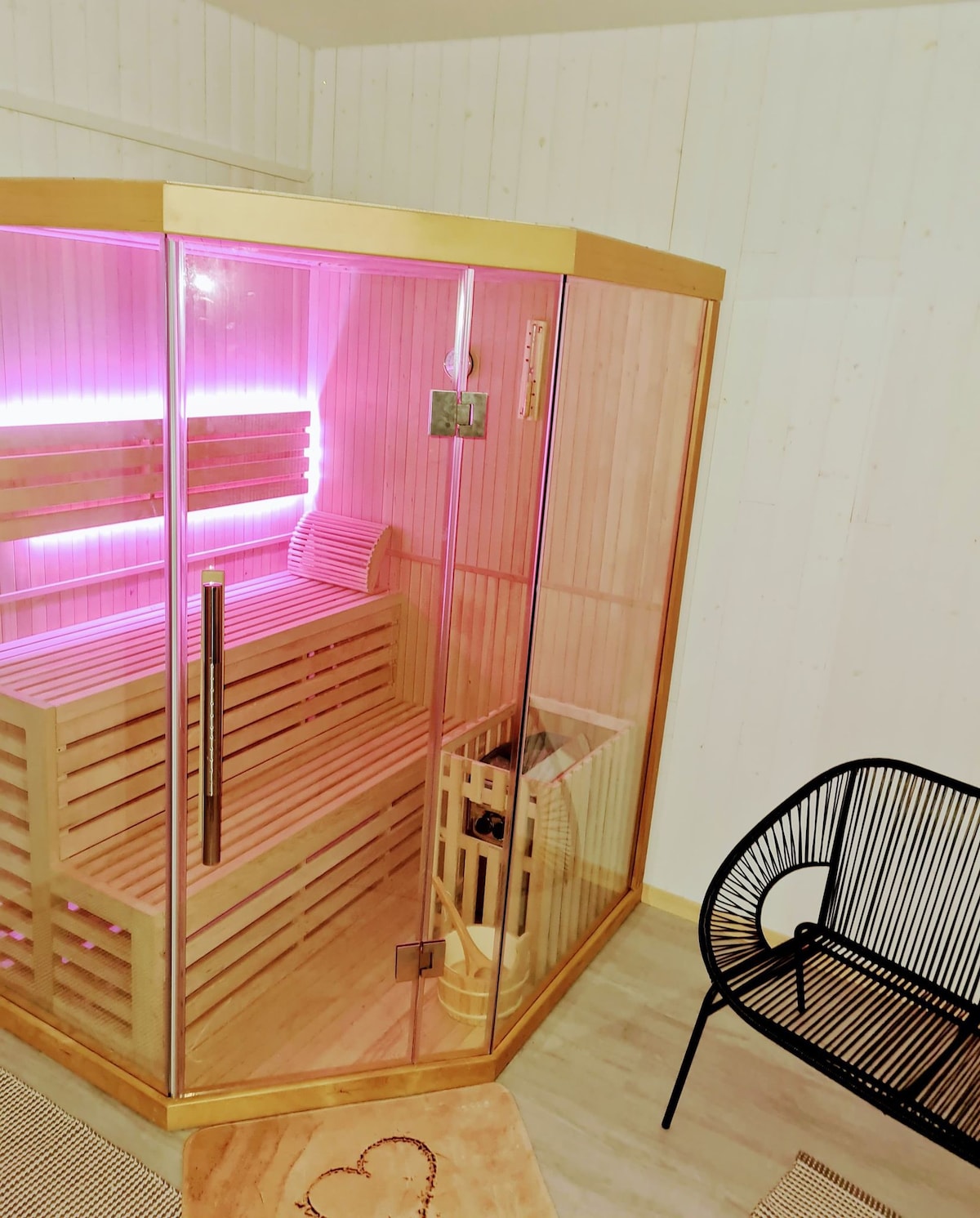La P'tite récré - 3 couchages - sauna - balnéo