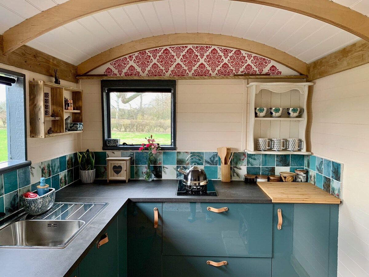 Tinkers Hut, a shepherds hut on another level.