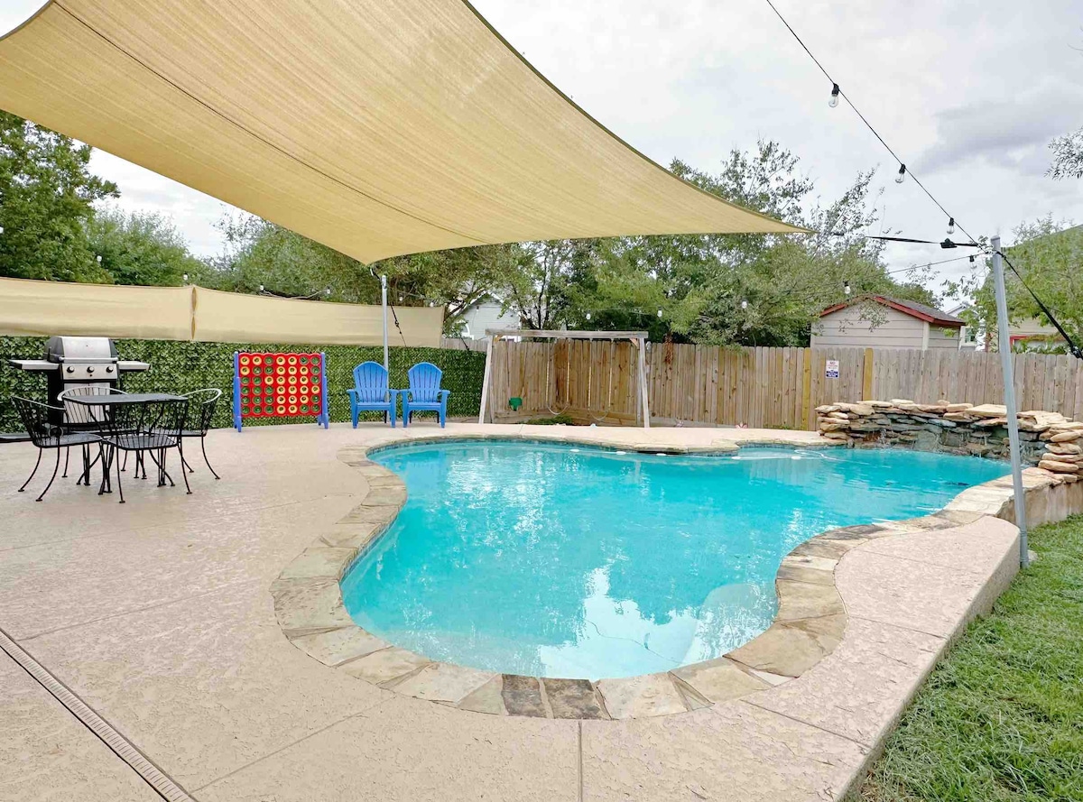 Pool House Getaway near Downtown Round Rock