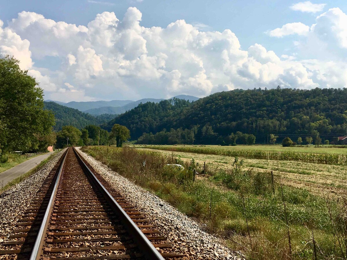 AT徒步旅行者！ Max Patch、温泉、烟草