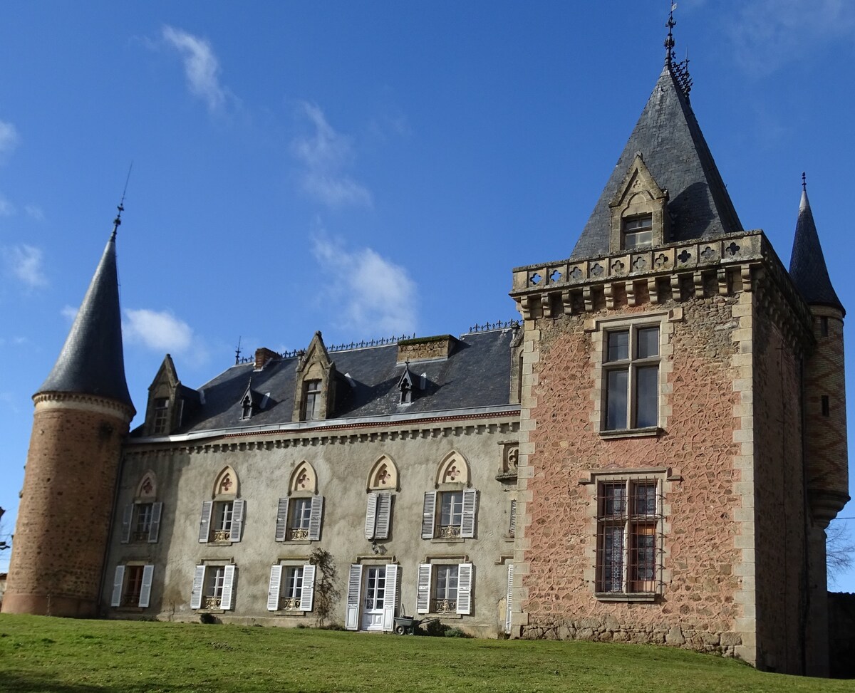 "La Forie"城堡， 2间卧室，靠近Issoire