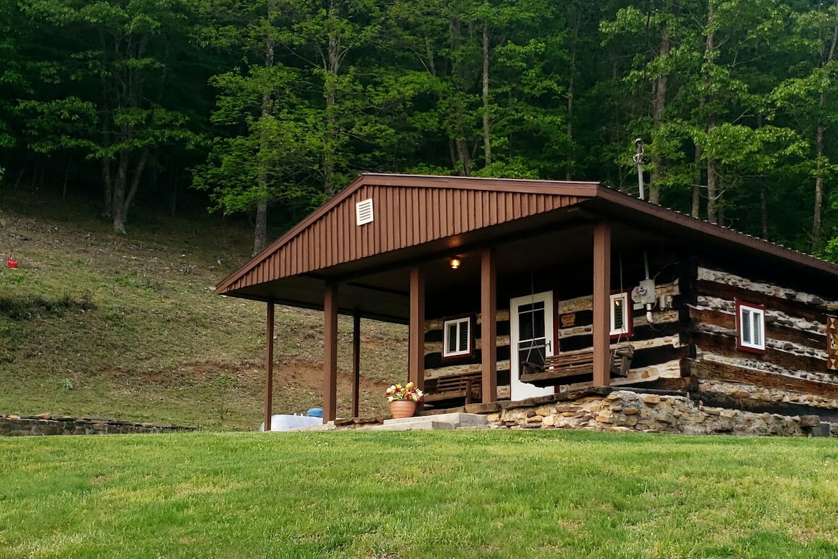 Cabin on the Dragon, Tazewell Va