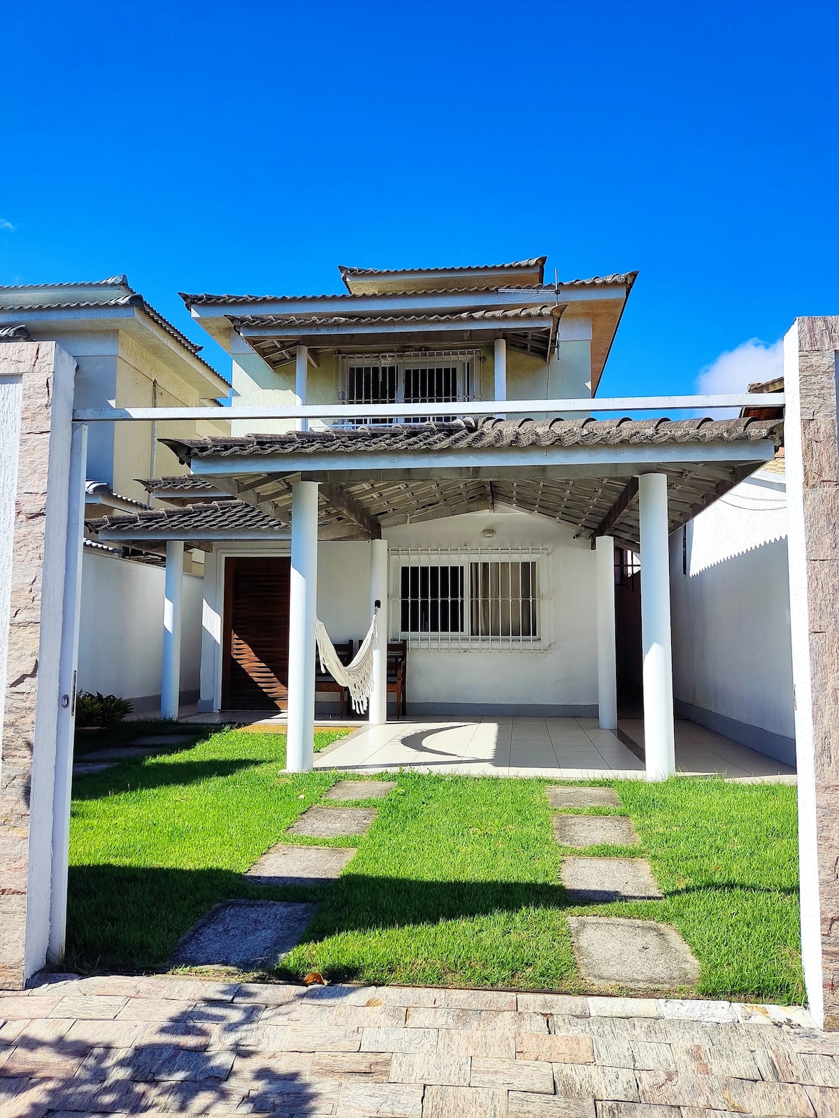 Casa Piscina in Condomínio 5分钟即可抵达Praia ITACOATIARA。