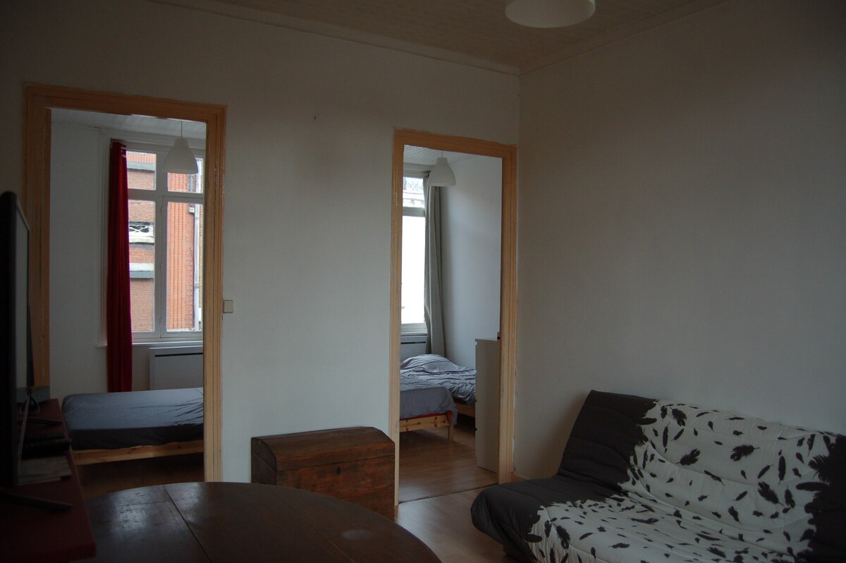 bright apartment 70M2 2 rooms free street parking