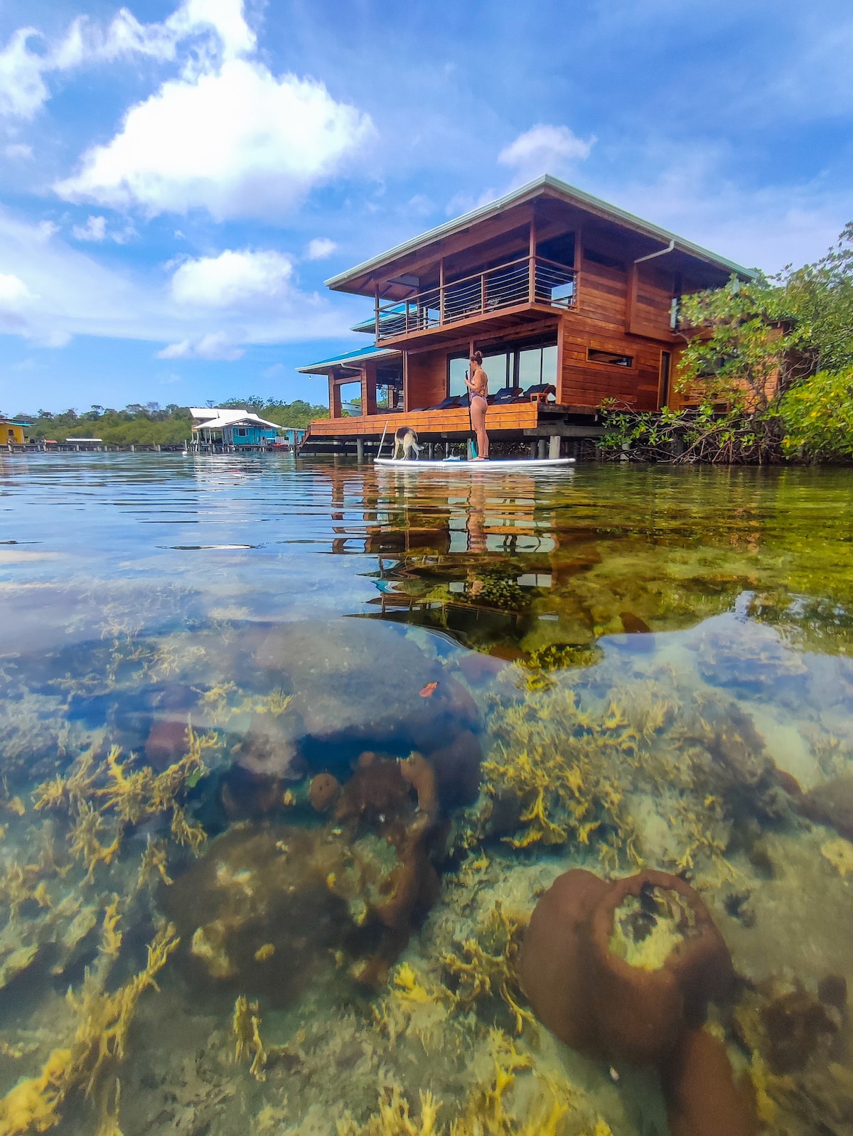 Overwater Accommodation-Bahia Coral-Bocas del toro