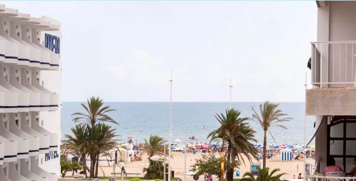 Playa Gandía.A50m del mar.Frente xiringuito Budha3