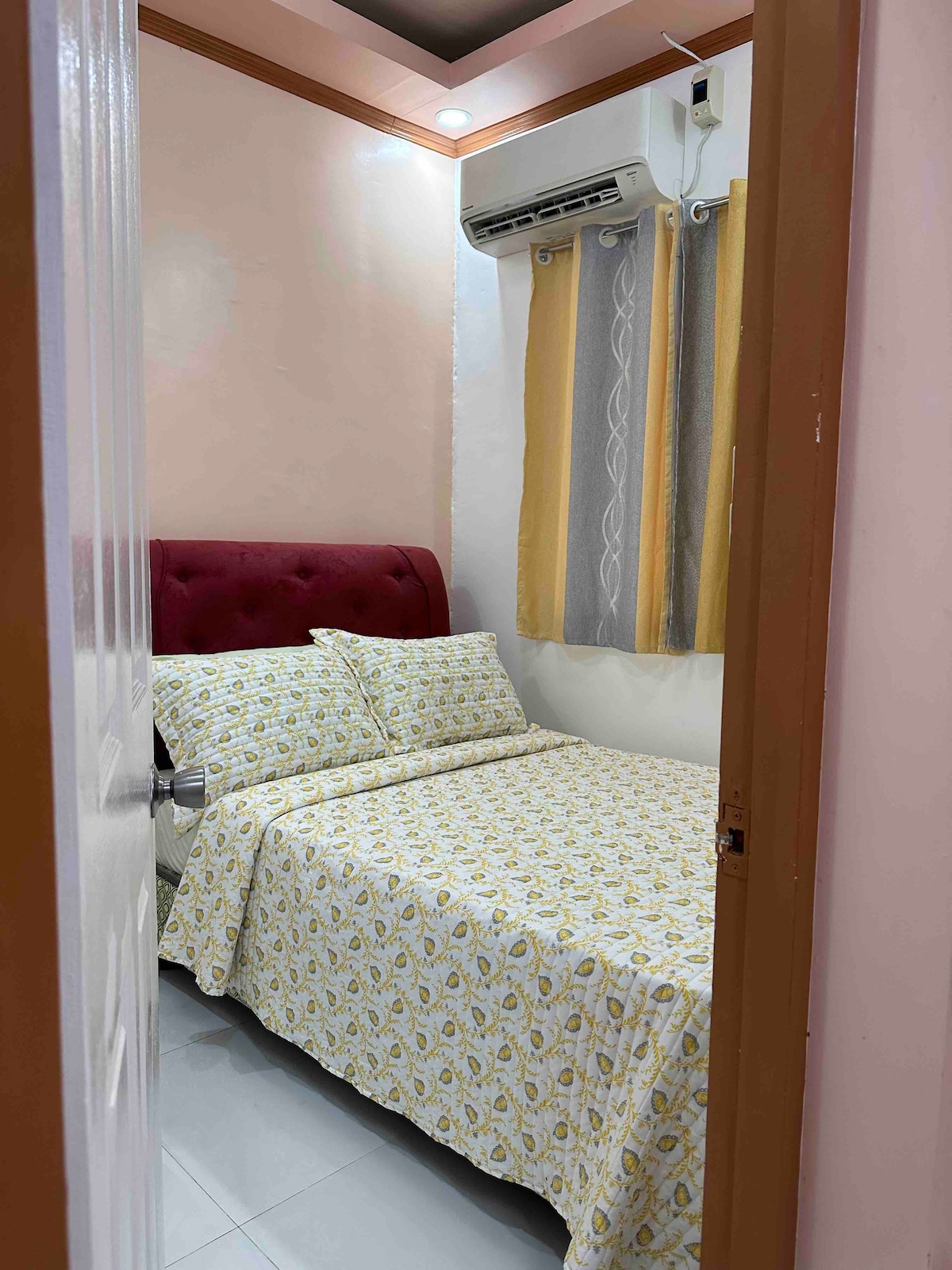 2R GUEST HOUSE fully furnished wifi/cable tv