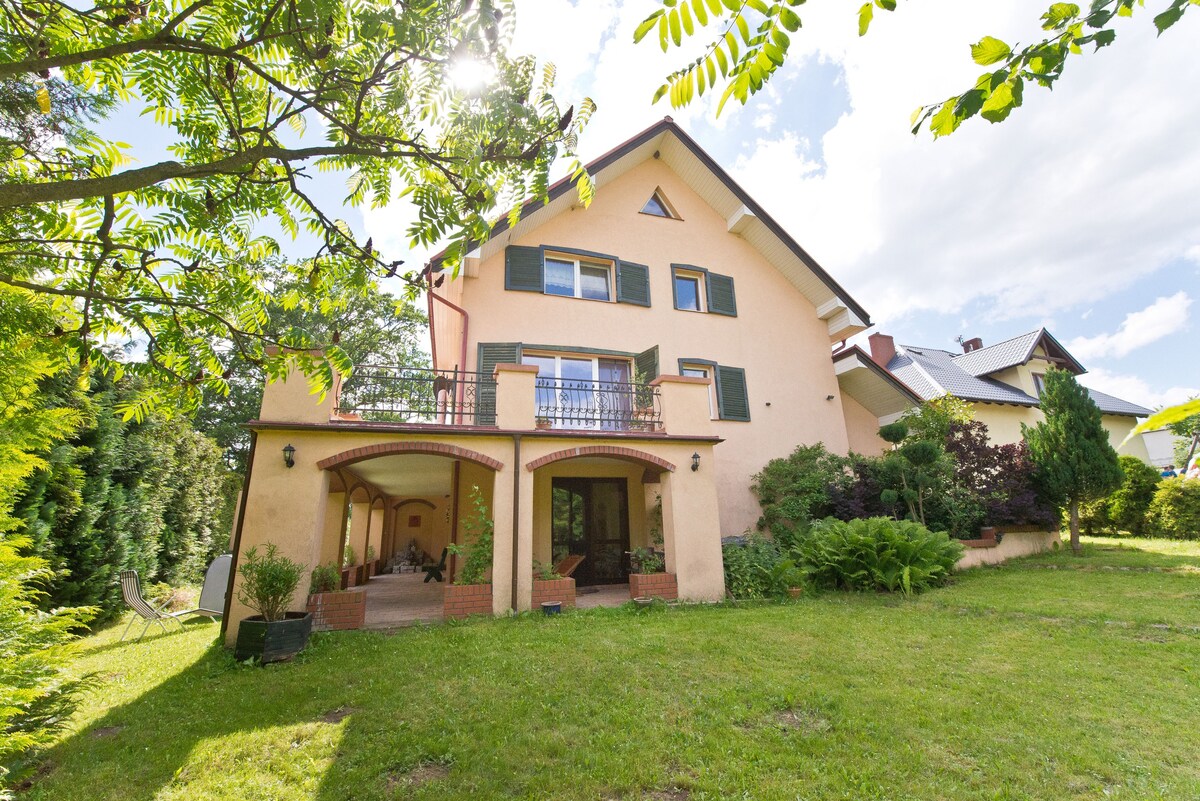 House in the kashubian villag, stilvololles Haus