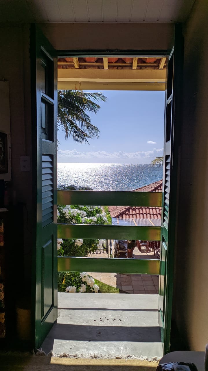 Quarto à beira-mar com café da manhã!