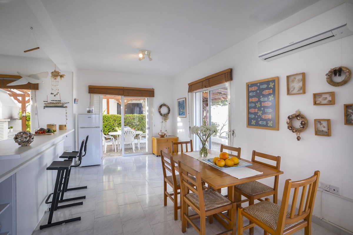 Protaras Green Bay Villa By the Sea