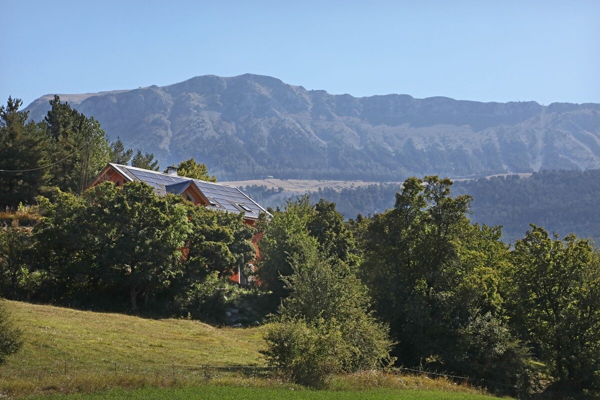 La Maison des Guillens rénovée et spacieuse