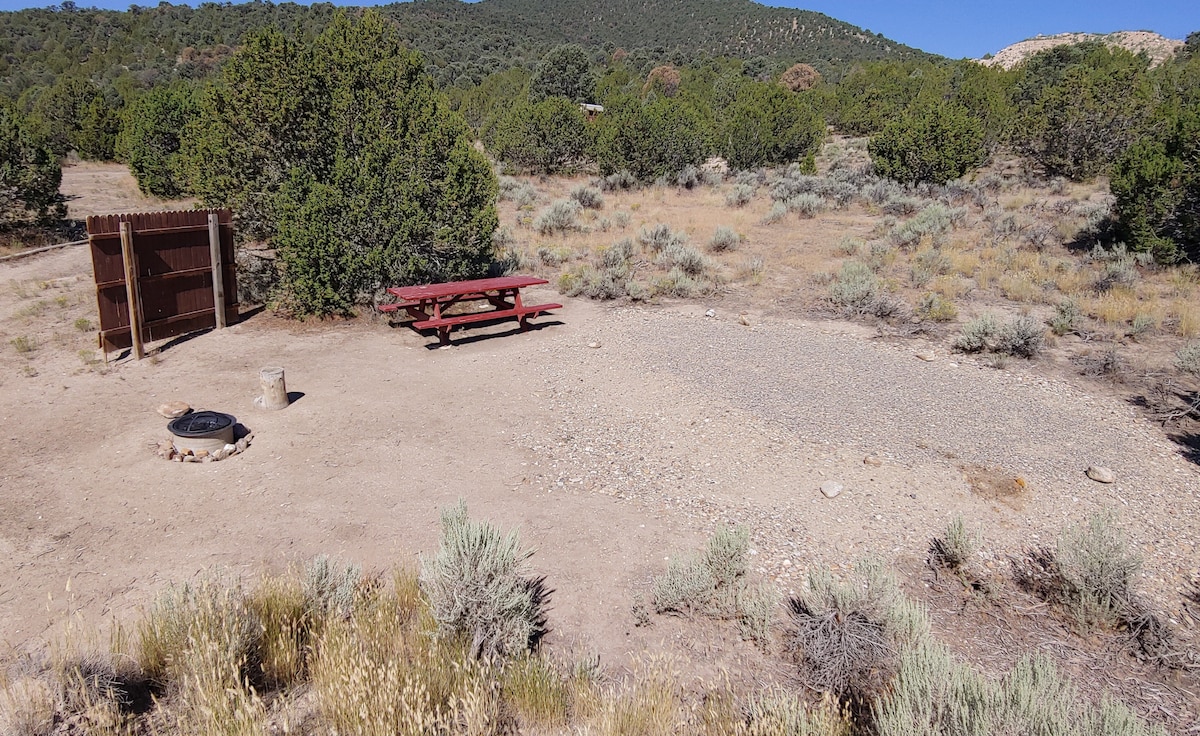 City of Rocks Retreat Tent/Van site 9