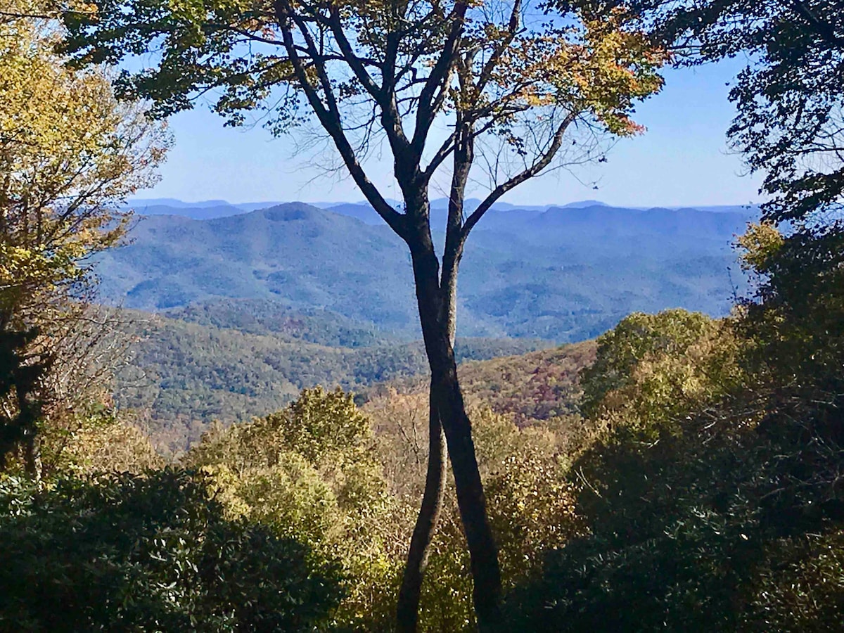 靠近祖父山和徒步旅行的美景